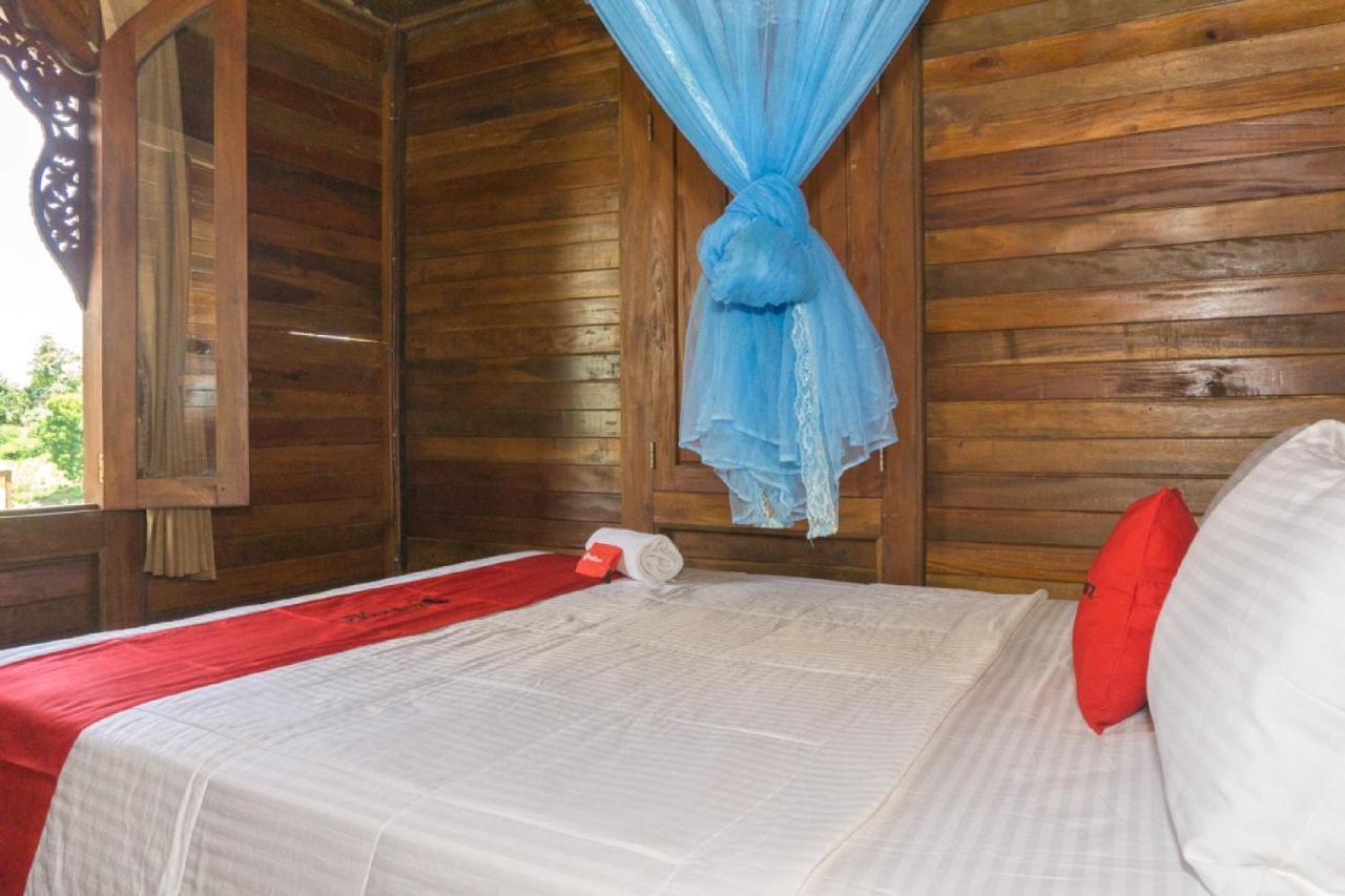 Reddoorz @ Tambolaka Sumba Hotel Lokokaki Exterior photo